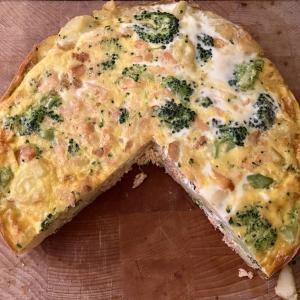 Frittata met zalm en broccoli